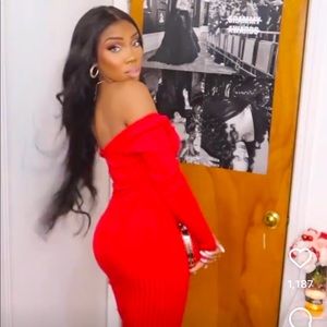 Ribbed Red off shoulder midi dress